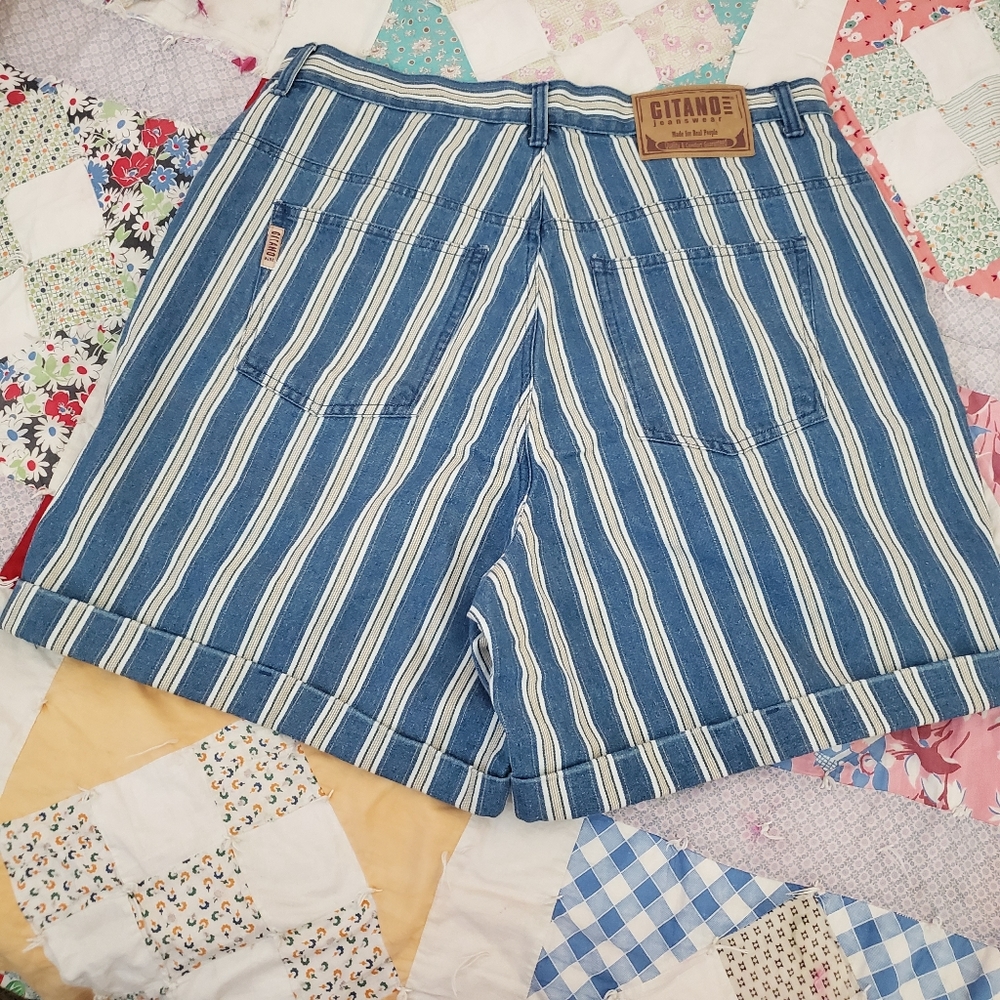 Vintage 90s Gitano high waist mom shorts